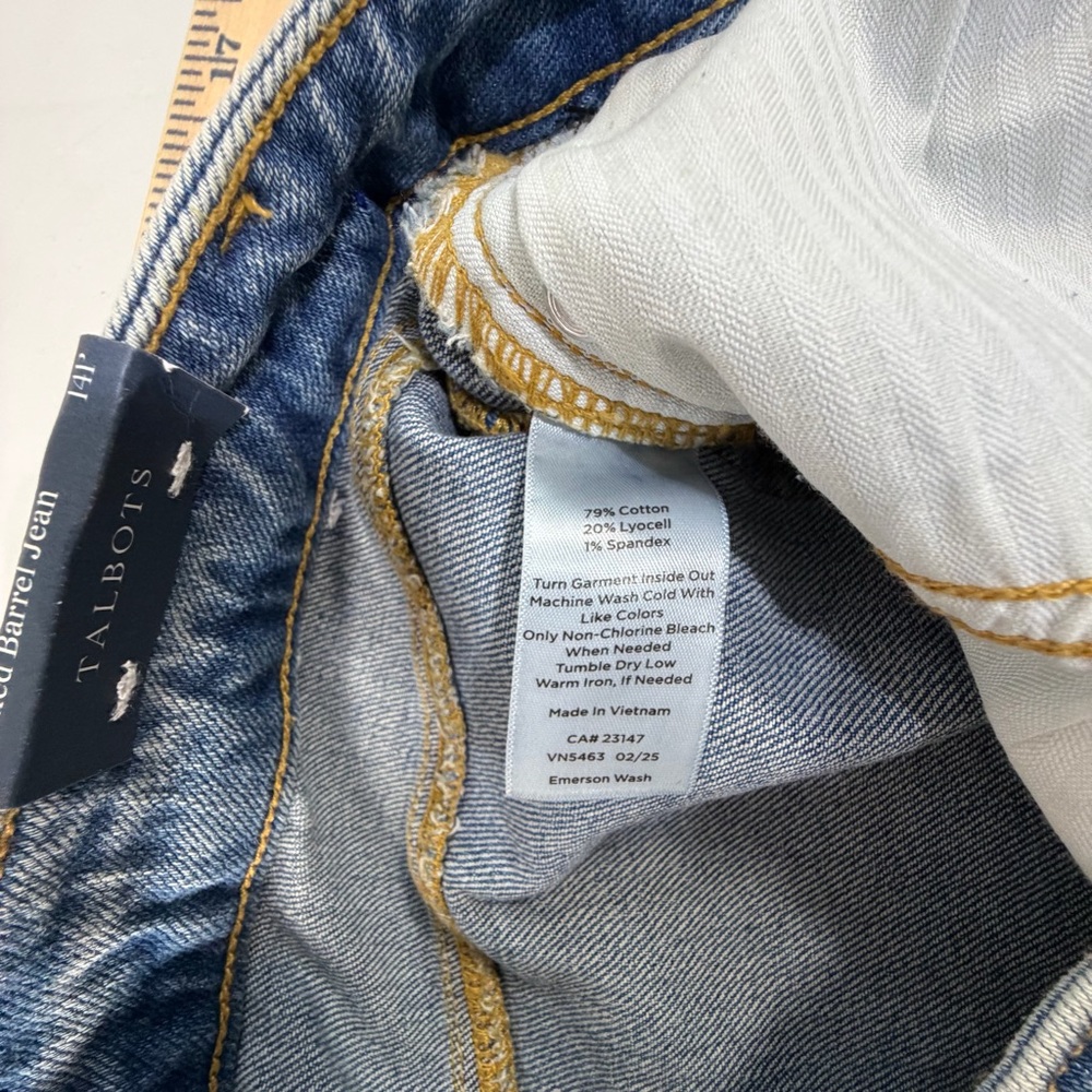 Talbots Relaxed Barrel Jean Denim Ankle Length High‎ Waist Women’s 14 Petite New - Picture 6 of 7